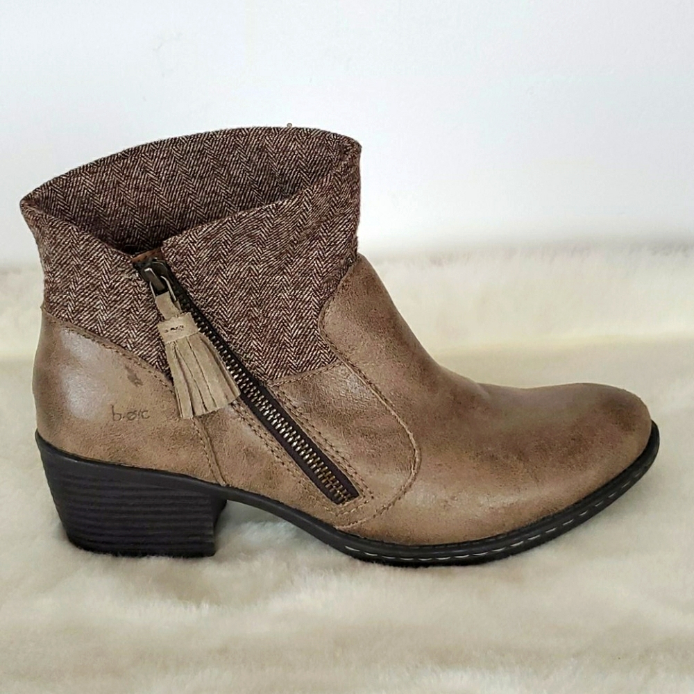 B.O.C. ankle boots zipper brown women size 9.5 M